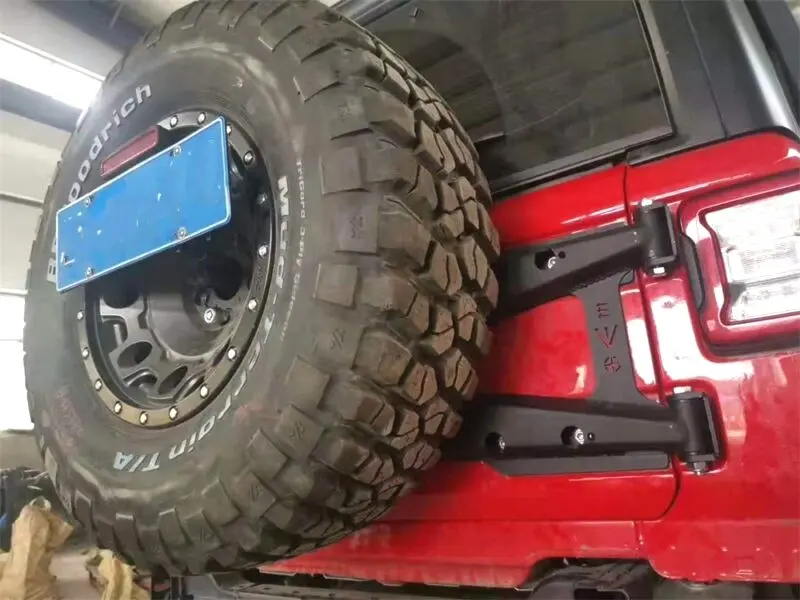 EVO Heavy-Duty Hinged Tire Carrier