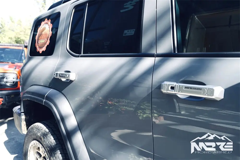 GWM Tank 300 Door Handle Cover in Silver