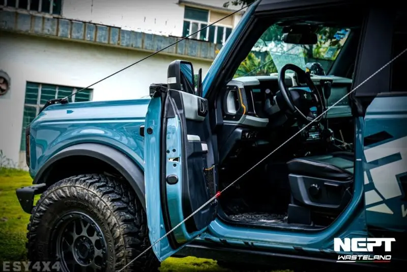 FORD Bronco Accessories NEPT 40 45 Inch Roof Light Bracket