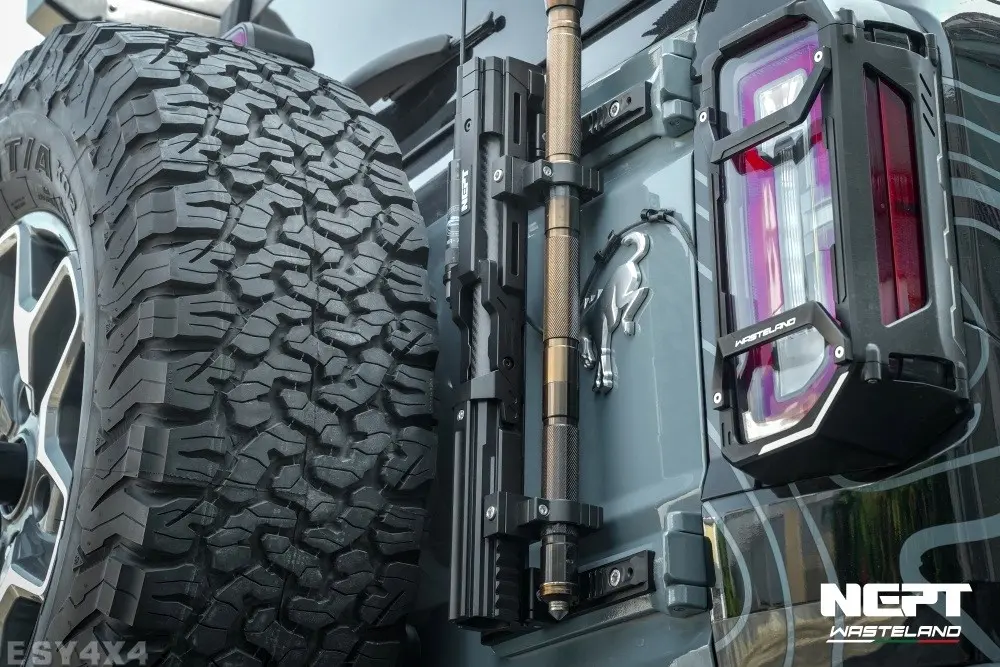 FORD Bronco Parts NEPT Carbon Fiber Flagpole Mount