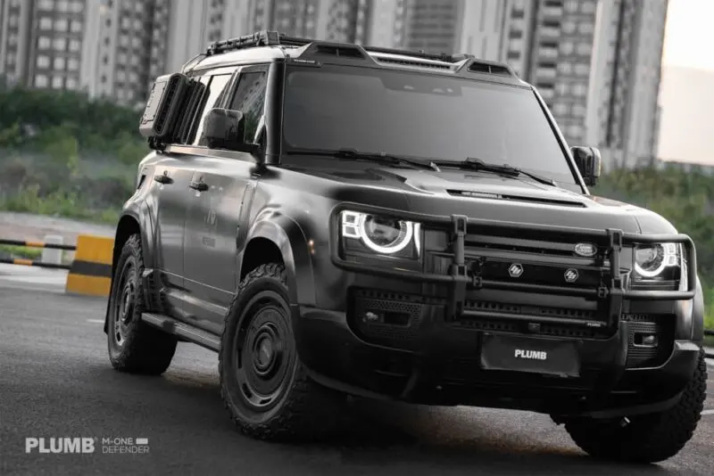 PLUMB Dry Carbon Fiber Roof Light Kit for Land Rover Defender