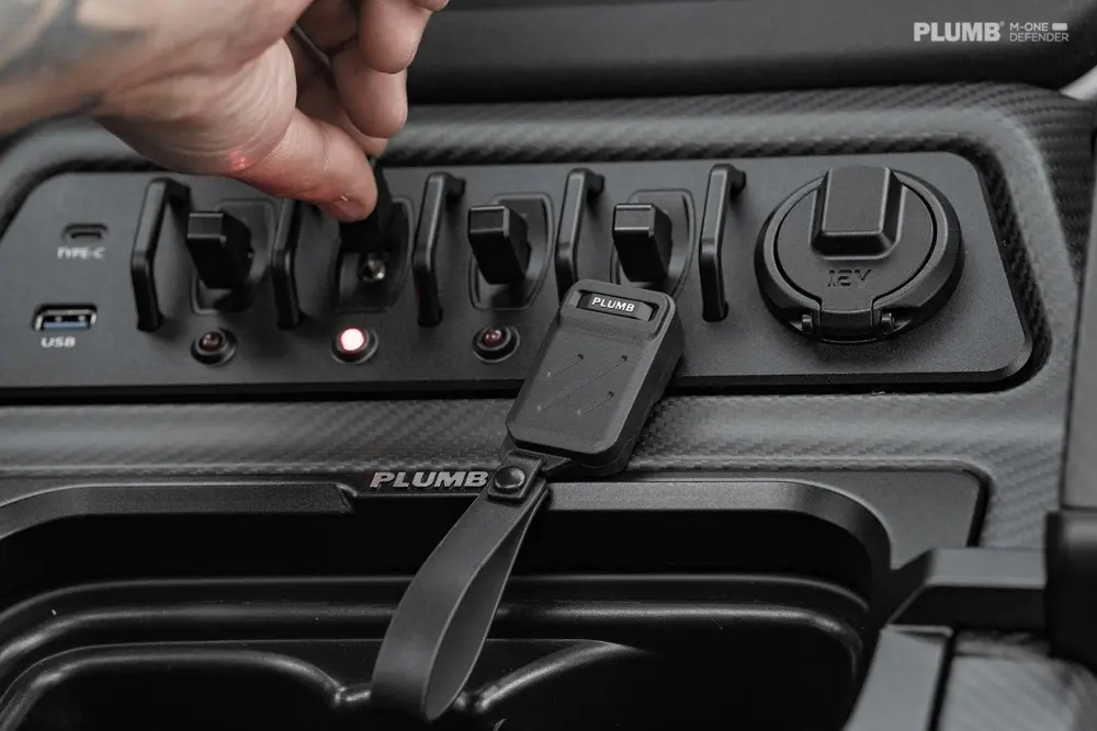 PLUMB Electronically Controlled Mid and Rear End Exhaust System for Land Rover Defender 90/110 